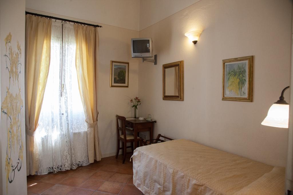 Hotel Locanda Degli Artisti บอร์โก ซาน ลอเรนโซ ห้อง รูปภาพ