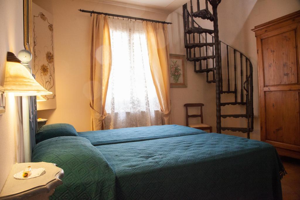 Hotel Locanda Degli Artisti บอร์โก ซาน ลอเรนโซ ห้อง รูปภาพ
