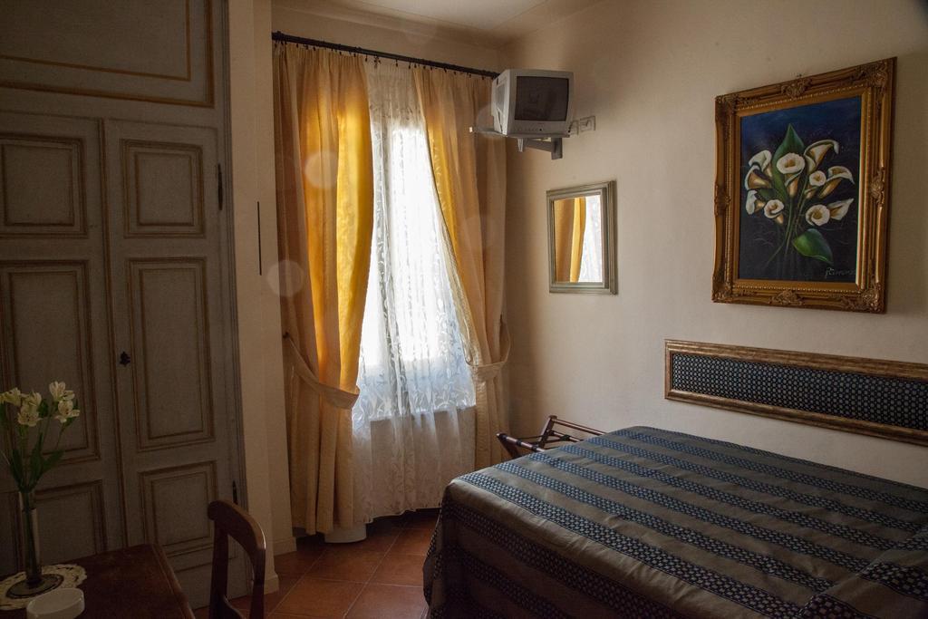 Hotel Locanda Degli Artisti บอร์โก ซาน ลอเรนโซ ห้อง รูปภาพ