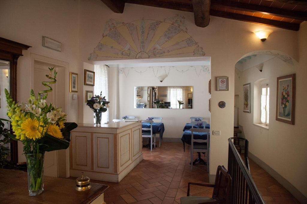 Hotel Locanda Degli Artisti บอร์โก ซาน ลอเรนโซ ภายนอก รูปภาพ